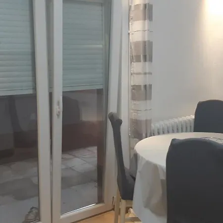 Sweet Dreams Apartment *