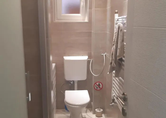 Private Swimming Pool Sweet Dreams