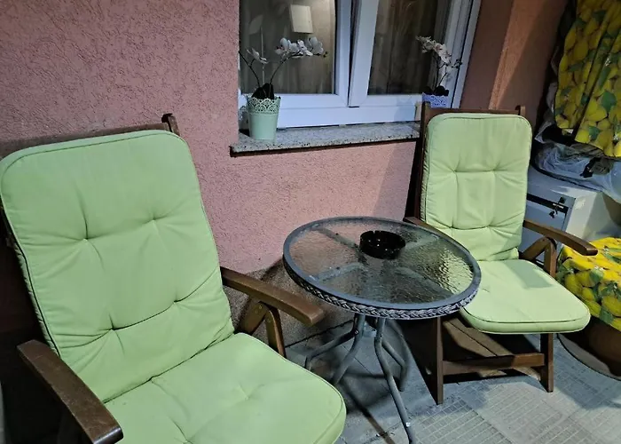 Private Swimming Pool Sweet Dreams *